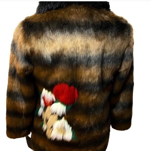 Iris apel faux fur  with artistic floral ***Rare**** - Picture 5 of 10